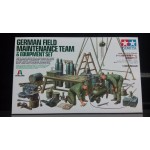 TA 37023 1/35 German Field Maintenance Team & Equipment Set